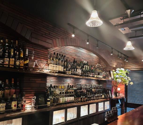 東京酒吧裝修效果圖，藏在居民樓里的神仙酒吧