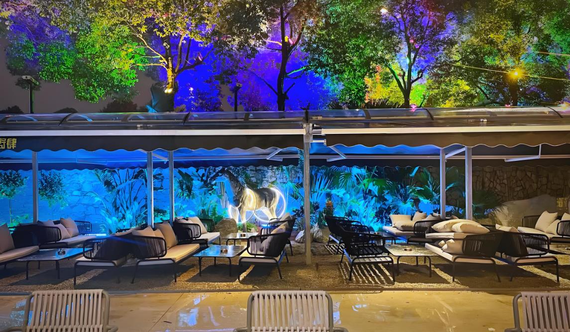 復古宮廷風酒吧